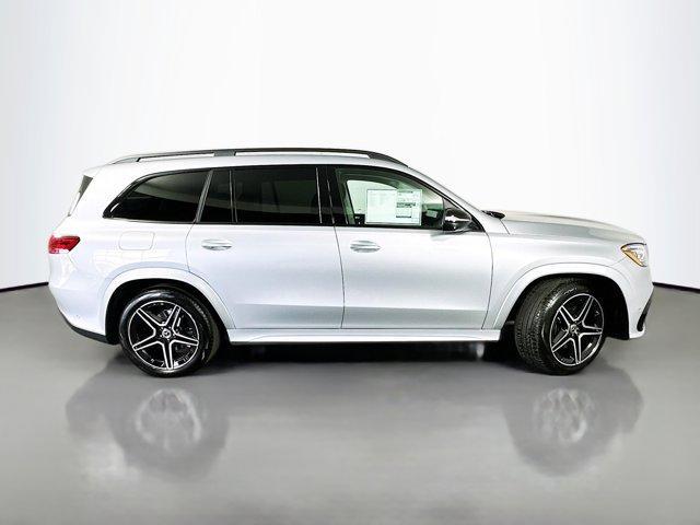 new 2026 Mercedes-Benz GLS 450 car, priced at $101,550