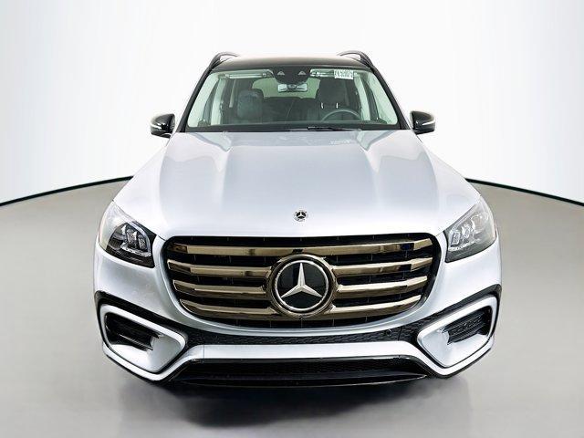 new 2026 Mercedes-Benz GLS 450 car, priced at $101,550