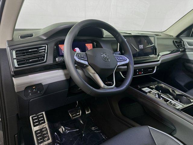 new 2025 Volkswagen Atlas car, priced at $49,127