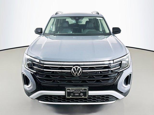 new 2025 Volkswagen Atlas car, priced at $49,127