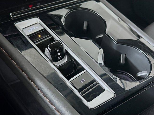 new 2025 Volkswagen Atlas car, priced at $49,127