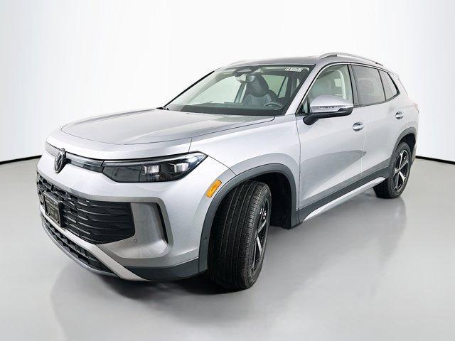 new 2025 Volkswagen Tiguan car, priced at $35,270