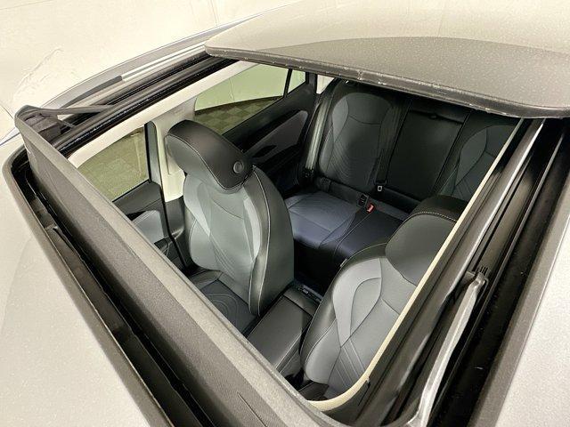 new 2025 Volkswagen Tiguan car, priced at $35,270