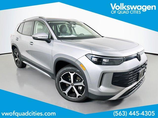 new 2025 Volkswagen Tiguan car, priced at $35,270