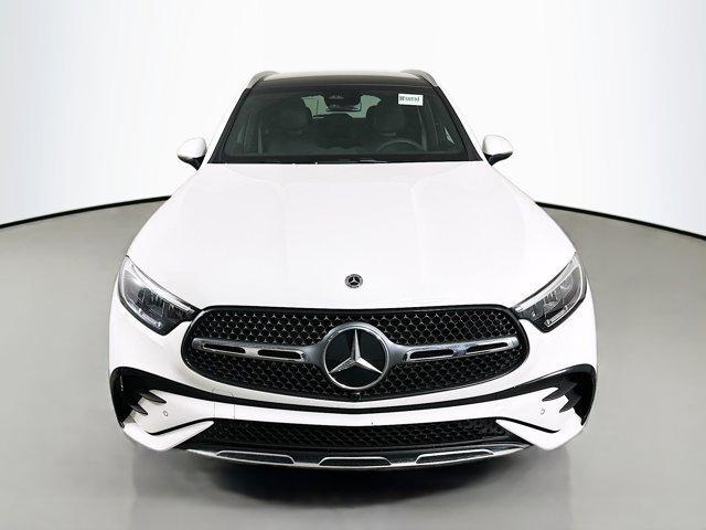 new 2025 Mercedes-Benz GLC 300 car, priced at $57,600