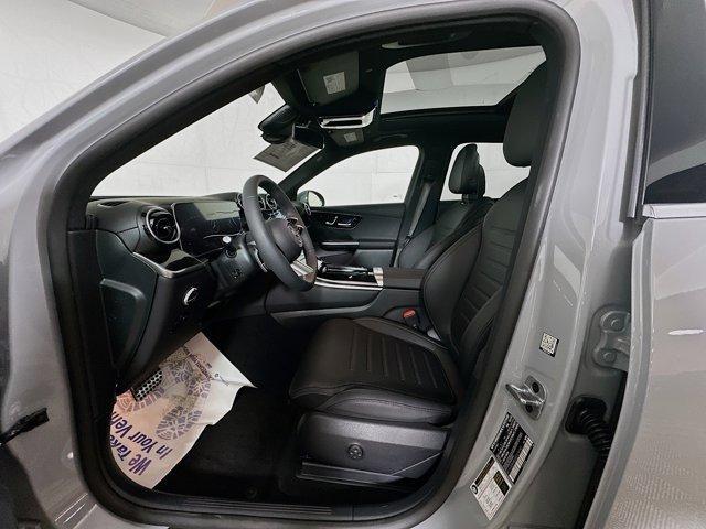 new 2025 Mercedes-Benz GLC 300 car, priced at $59,800