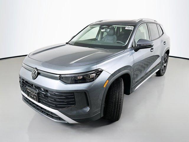 new 2025 Volkswagen Tiguan car, priced at $35,270