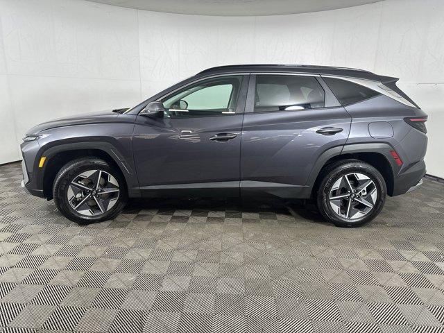 used 2025 Hyundai TUCSON Hybrid car, priced at $35,651