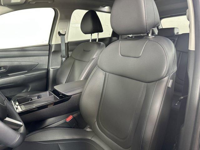 used 2025 Hyundai TUCSON Hybrid car, priced at $35,651