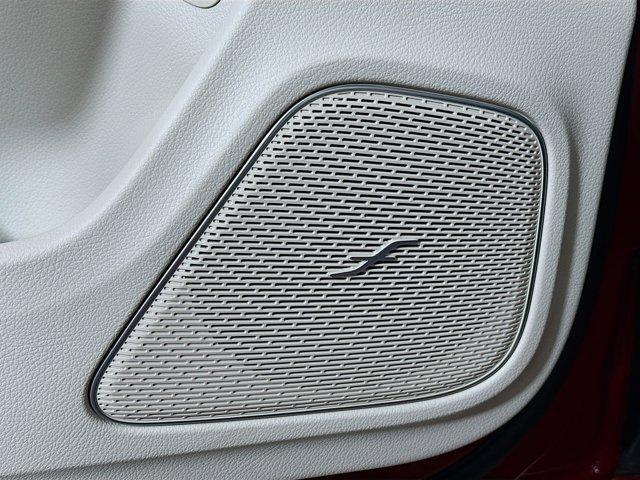 new 2025 Mercedes-Benz CLA 250 car, priced at $53,390