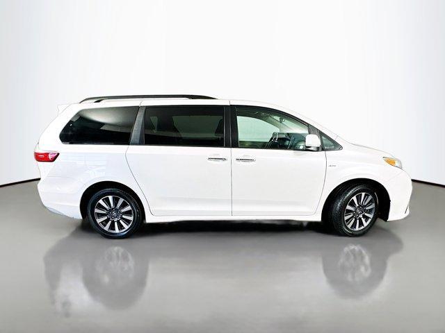 used 2018 Toyota Sienna car, priced at $21,790
