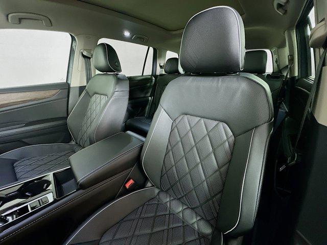 new 2026 Volkswagen Atlas car, priced at $55,922