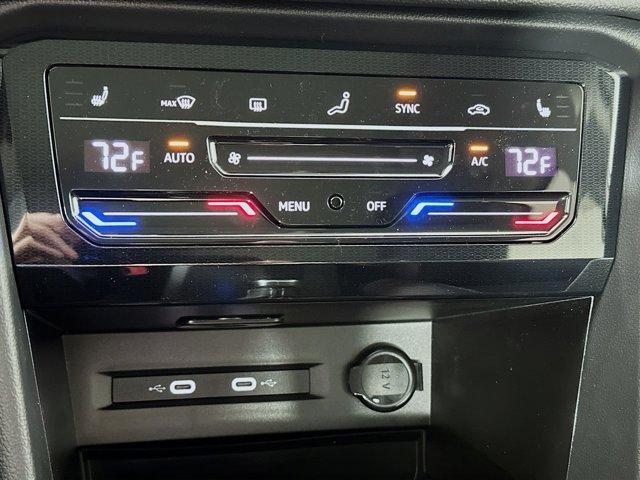 new 2025 Volkswagen Taos car