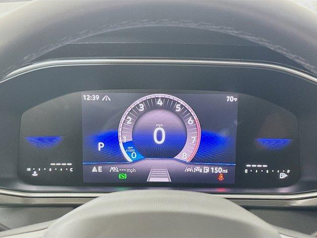 new 2025 Volkswagen Taos car