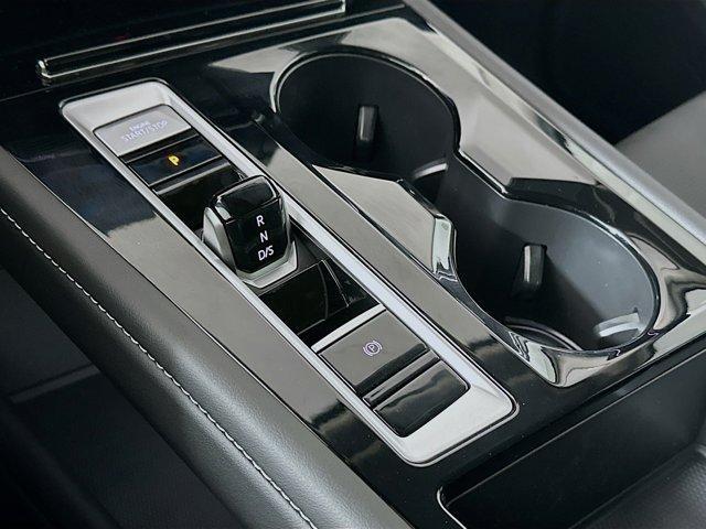 new 2025 Volkswagen Atlas car, priced at $49,071