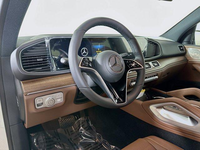 new 2025 Mercedes-Benz GLE 580 car, priced at $96,380