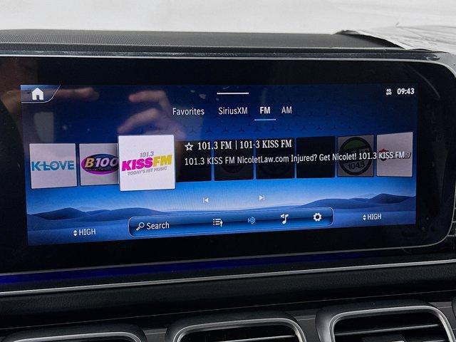 new 2026 Mercedes-Benz GLS 580 car