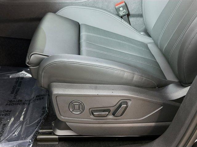 new 2025 Audi Q5 car, priced at $61,300