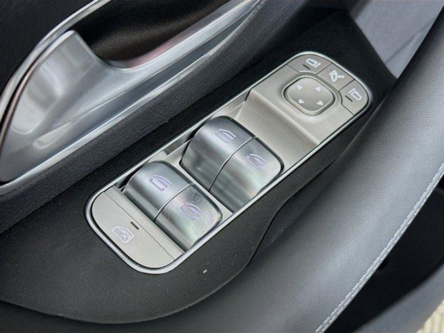 new 2025 Mercedes-Benz AMG GLE 53 car, priced at $101,520