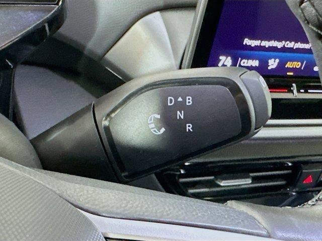 new 2025 Volkswagen ID.4 car, priced at $43,655
