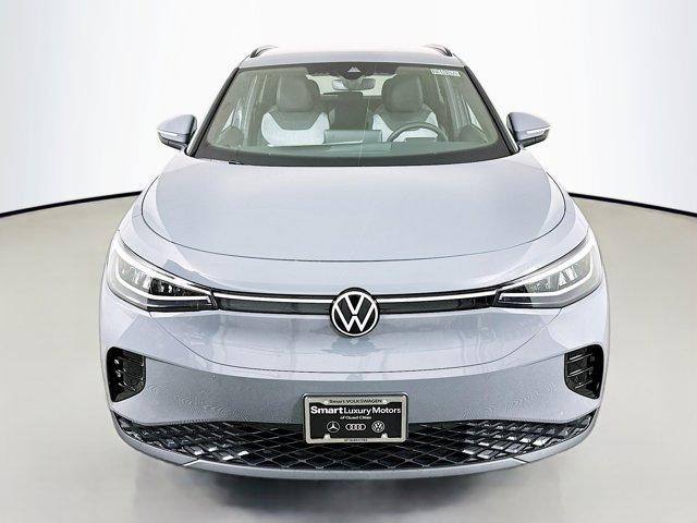 new 2025 Volkswagen ID.4 car, priced at $43,655