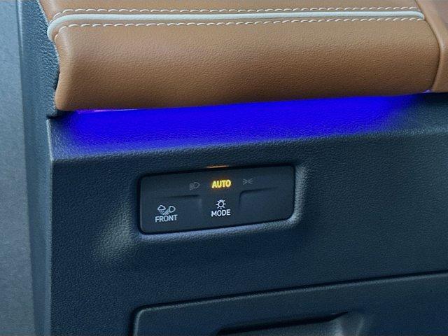 new 2026 Volkswagen Tiguan car, priced at $44,396