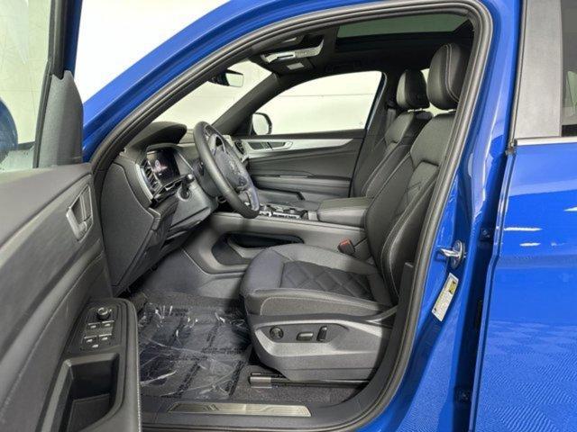 used 2025 Volkswagen Atlas Cross Sport car, priced at $39,991