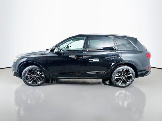 new 2025 Audi Q7 car, priced at $75,395