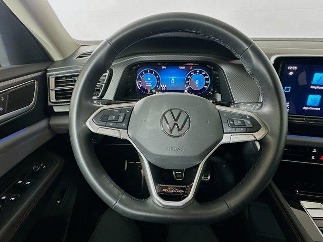 new 2025 Volkswagen Atlas car, priced at $40,554