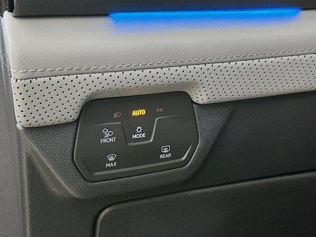 new 2025 Volkswagen Atlas car, priced at $40,554