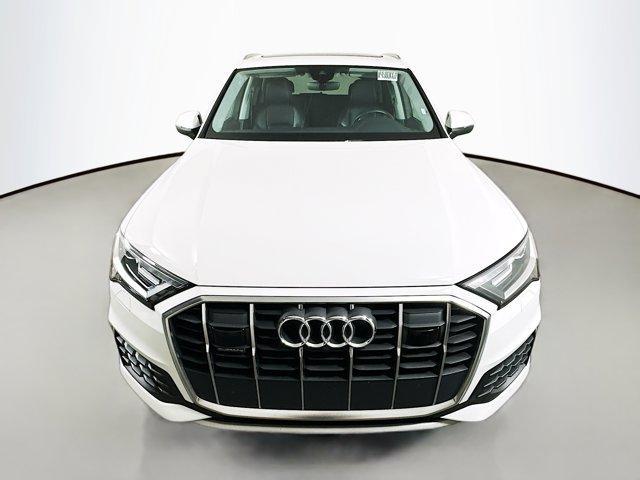 used 2023 Audi Q7 car, priced at $35,700