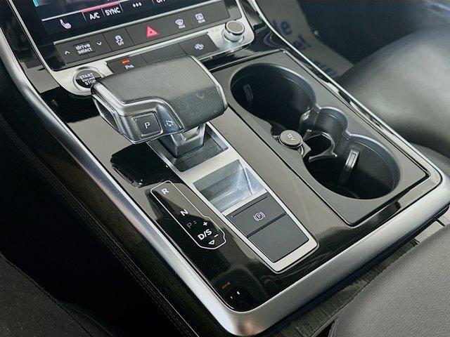 used 2023 Audi Q7 car, priced at $35,700