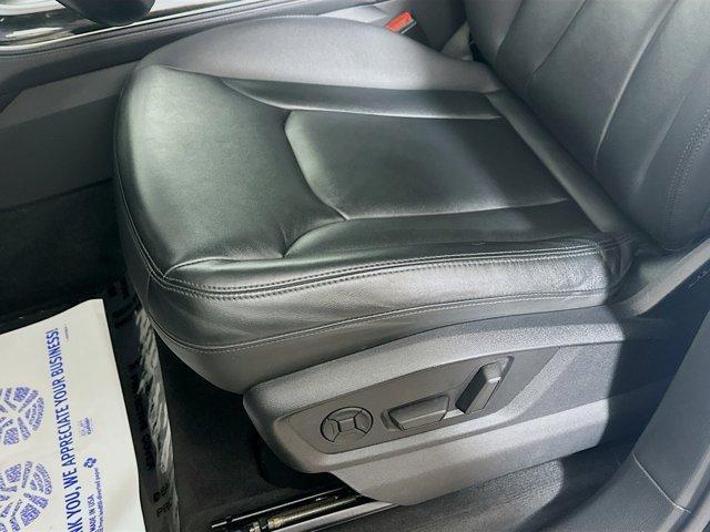 used 2023 Audi Q7 car, priced at $35,700