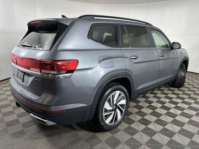 new 2025 Volkswagen Atlas car, priced at $39,863