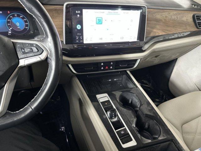 new 2025 Volkswagen Atlas car, priced at $39,863