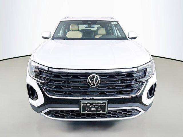 new 2026 Volkswagen Atlas Cross Sport car, priced at $47,052