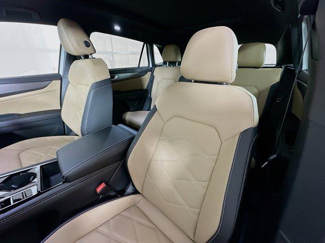 new 2026 Volkswagen Atlas Cross Sport car, priced at $47,052