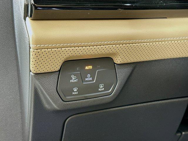 new 2026 Volkswagen Atlas Cross Sport car, priced at $47,052