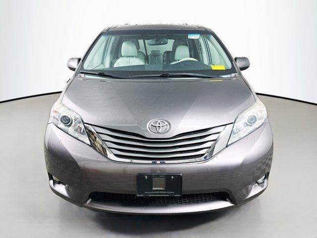 used 2014 Toyota Sienna car, priced at $10,771