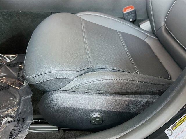 new 2025 Mercedes-Benz C-Class car