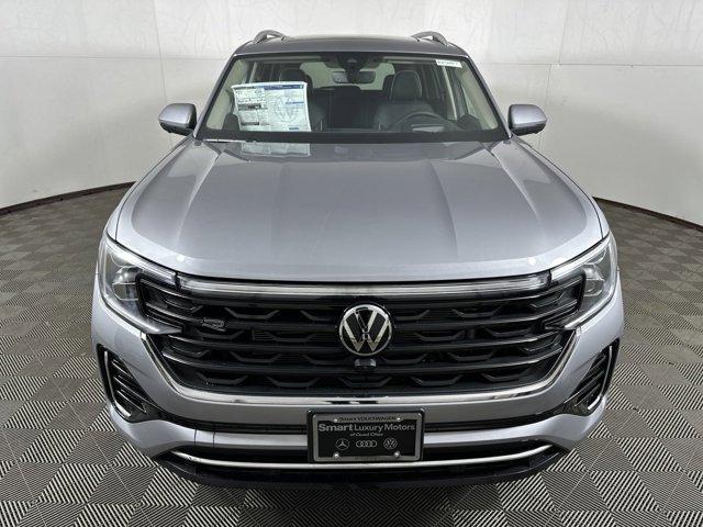 new 2025 Volkswagen Atlas car, priced at $53,901