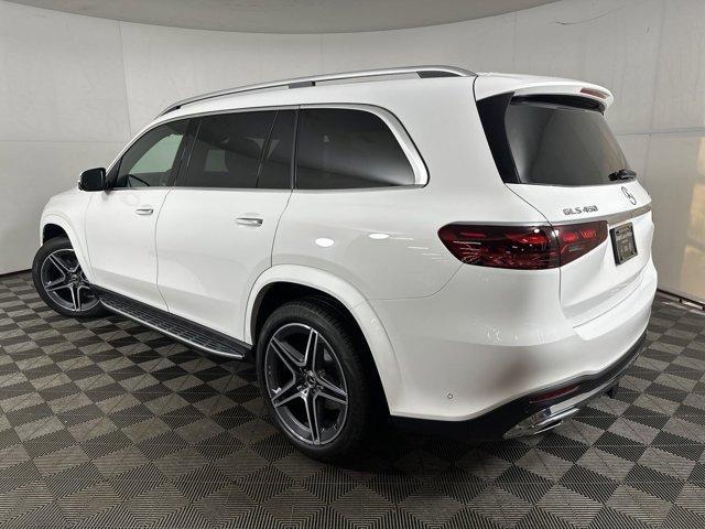 new 2025 Mercedes-Benz GLS 450 car, priced at $95,430