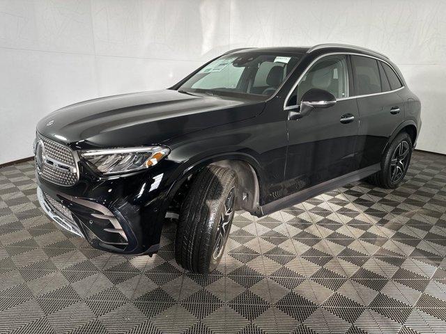 new 2025 Mercedes-Benz GLC 350e car, priced at $68,820