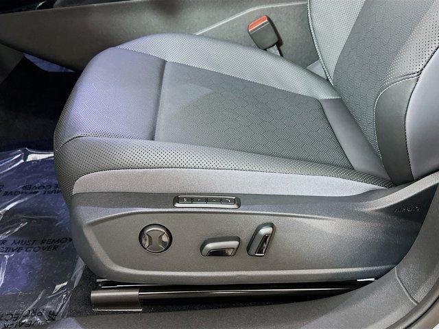 new 2025 Volkswagen ID.4 car