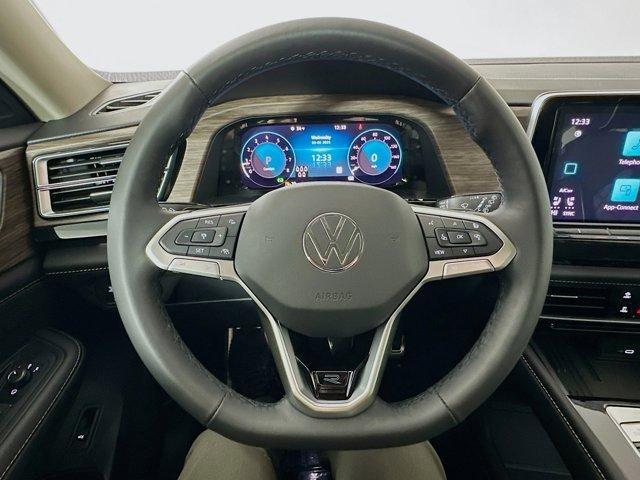 new 2025 Volkswagen Atlas car, priced at $53,881
