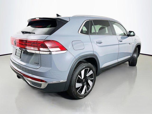 new 2026 Volkswagen Atlas Cross Sport car, priced at $49,332