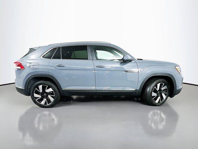 new 2026 Volkswagen Atlas Cross Sport car, priced at $49,332