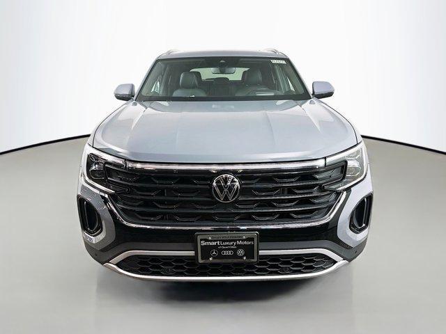 new 2026 Volkswagen Atlas Cross Sport car, priced at $49,332