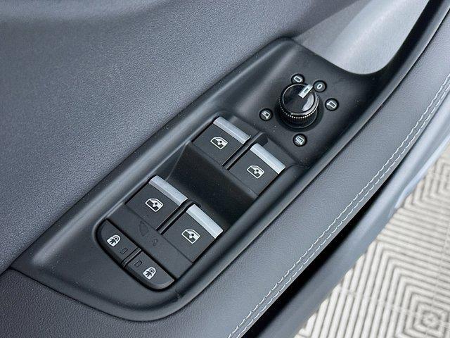 new 2026 Audi Q7 car