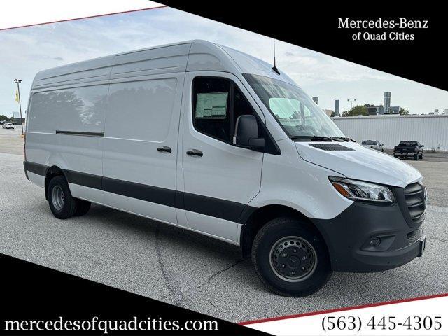 new 2024 Mercedes-Benz Sprinter 3500 car, priced at $71,891